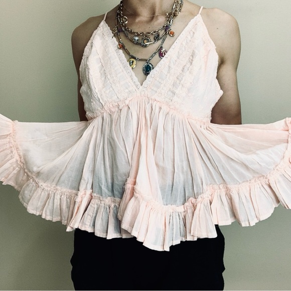 Brand New lace top - Picture 3 of 6